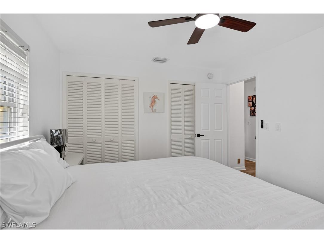 1305 SE 29th Terrace Cape Coral FL 33904 226008500 image24