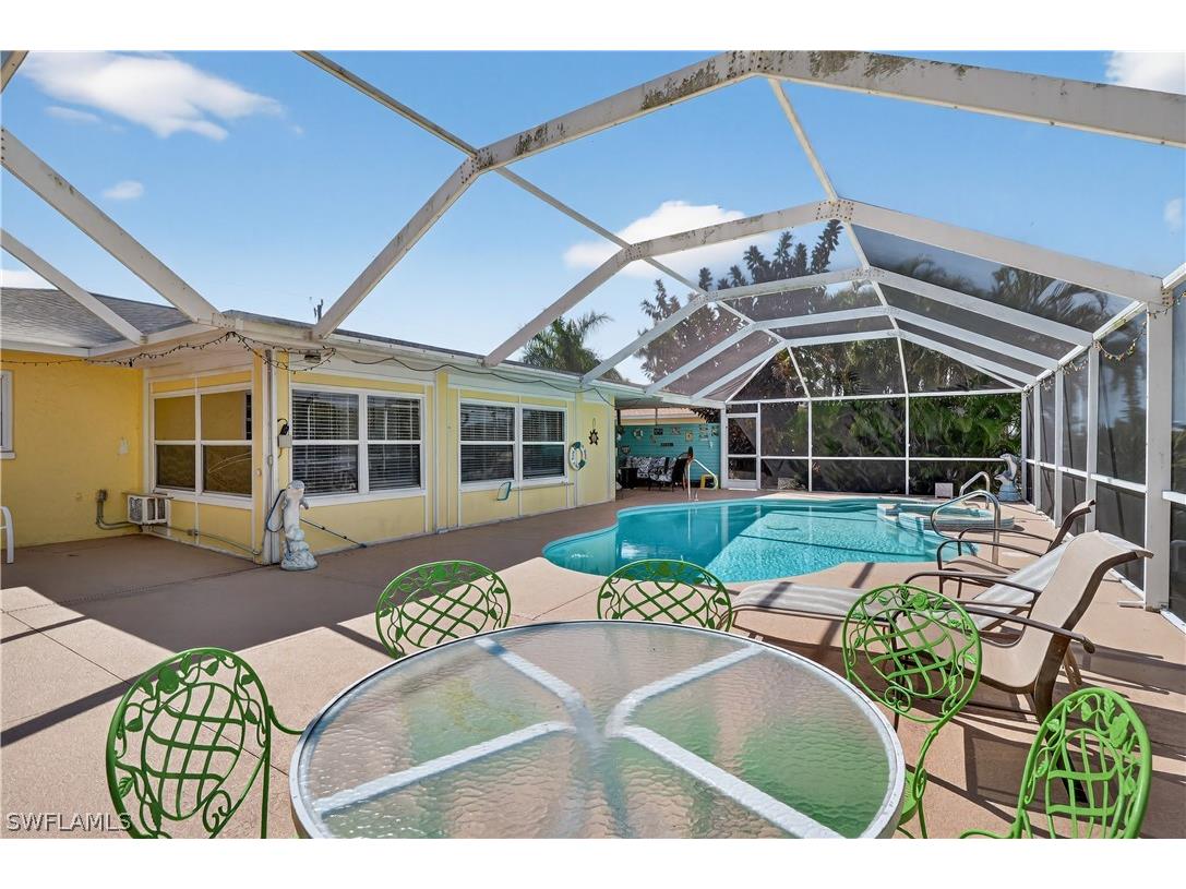 1305 SE 29th Terrace Cape Coral FL 33904 226008500 image37