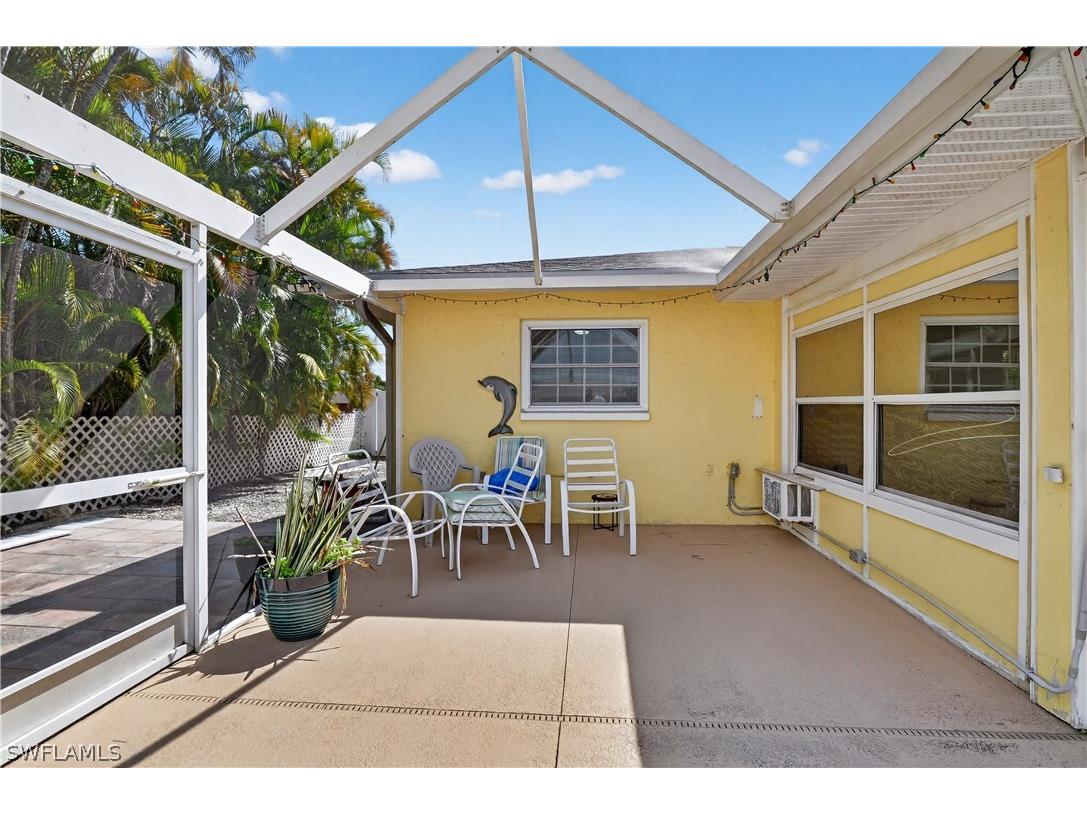 1305 SE 29th Terrace Cape Coral FL 33904 226008500 image39