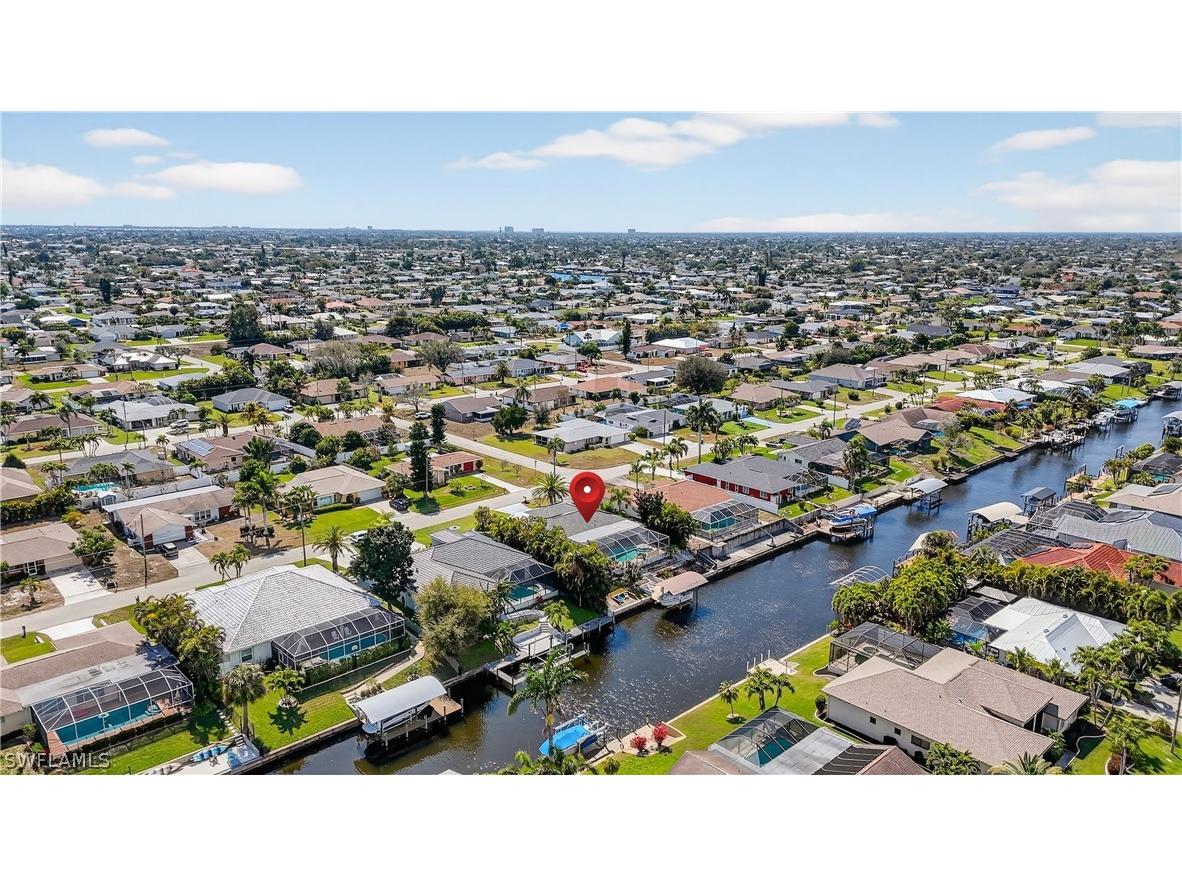1305 SE 29th Terrace Cape Coral FL 33904 226008500 image48