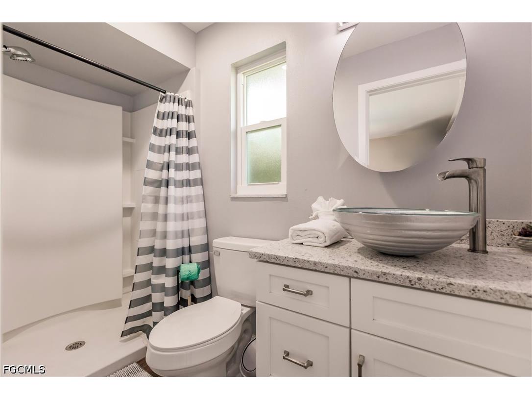 1305 SE 32nd Street Cape Coral FL 33904 2026023480 image17
