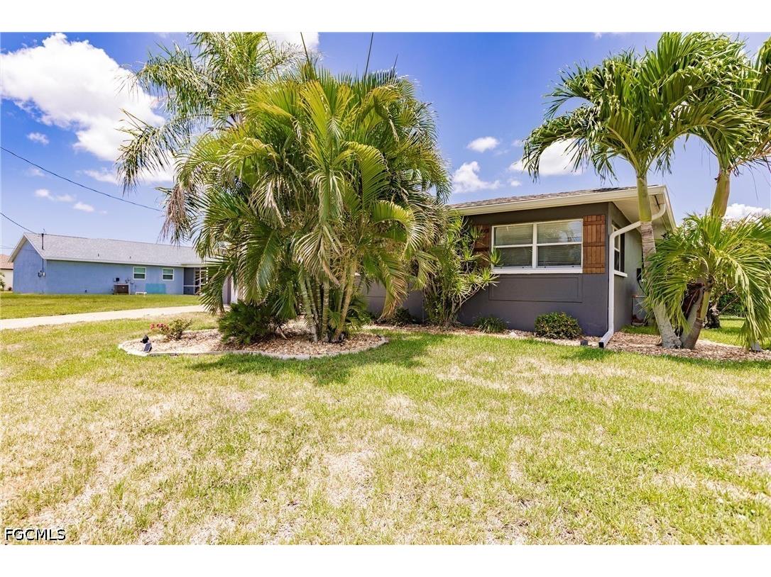 1305 SE 32nd Street Cape Coral FL 33904 2026023480 image3