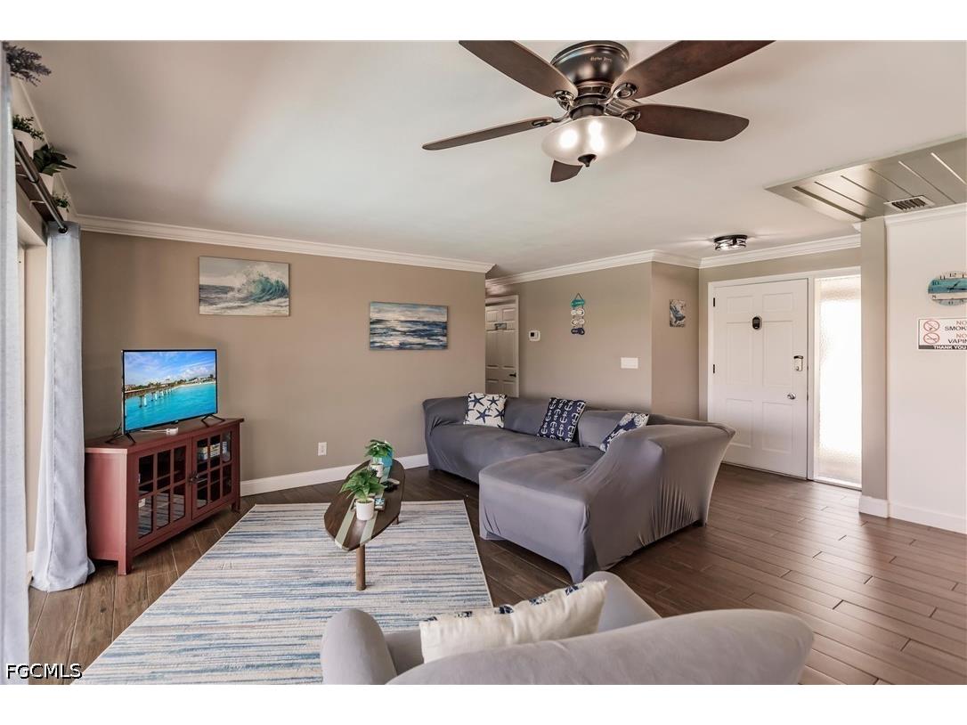 1305 SE 32nd Street Cape Coral FL 33904 2026023480 image7
