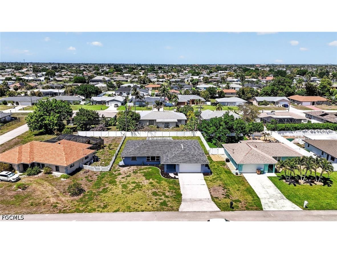 1305 SE 37th Terrace Cape Coral FL 33904 2026017834 image34
