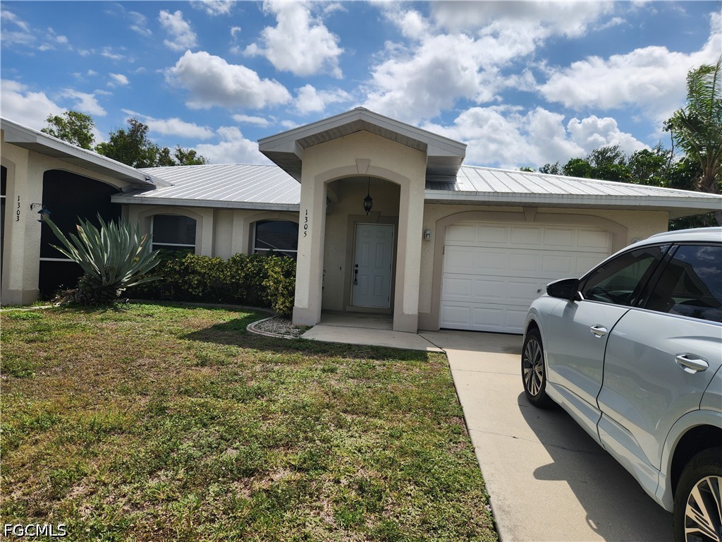 1305 SE 8th Avenue Cape Coral FL 33990 2026028667 image1
