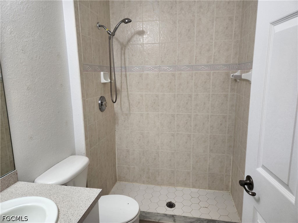 1305 SE 8th Avenue Cape Coral FL 33990 2026028667 image6