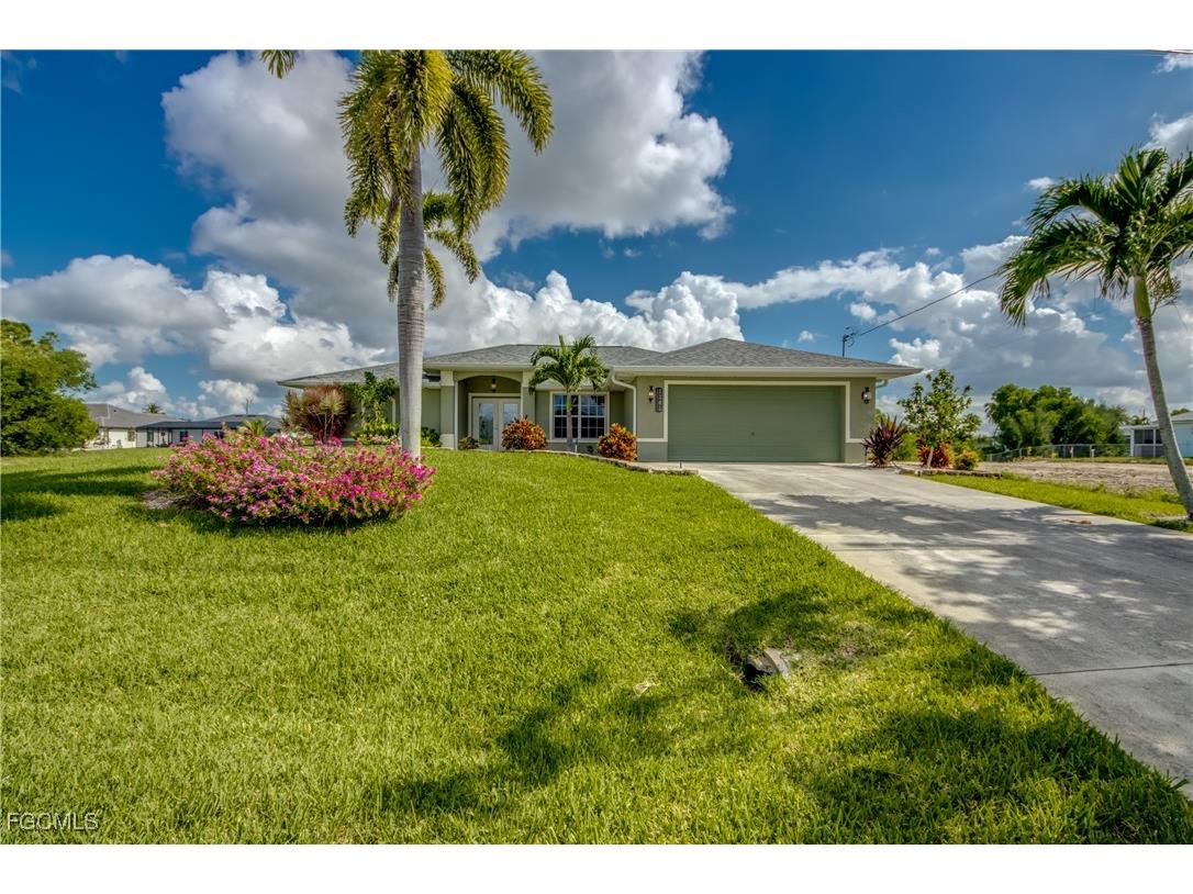 1305 SW 24th Street Cape Coral FL 33991 2025001543 image1