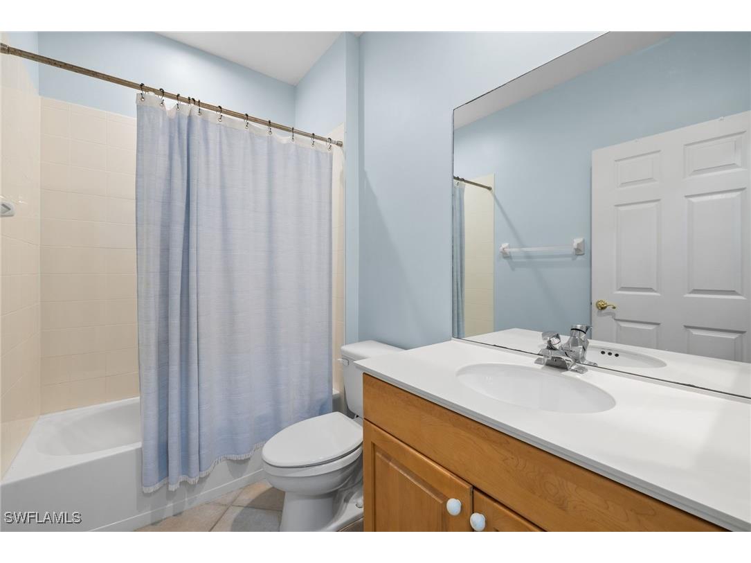 1305 Sweetwater Cove #104 Naples FL 34110 225068759 image25