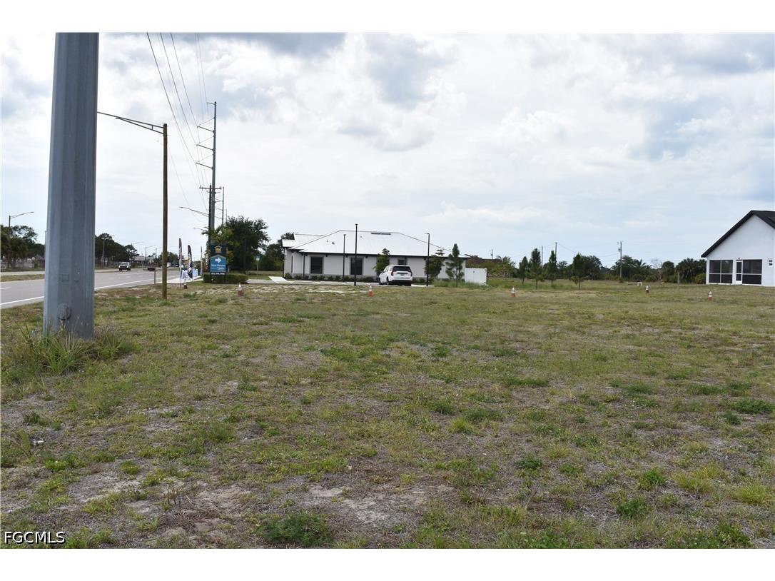 1305 Tropicana Parkway W Cape Coral FL 33993 2026020811 image4