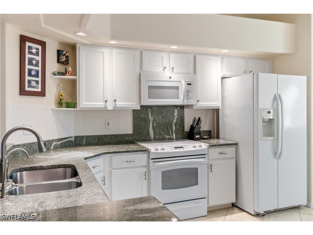 13050 Amberley Court #712 Bonita Springs FL 34135 226012562 image4