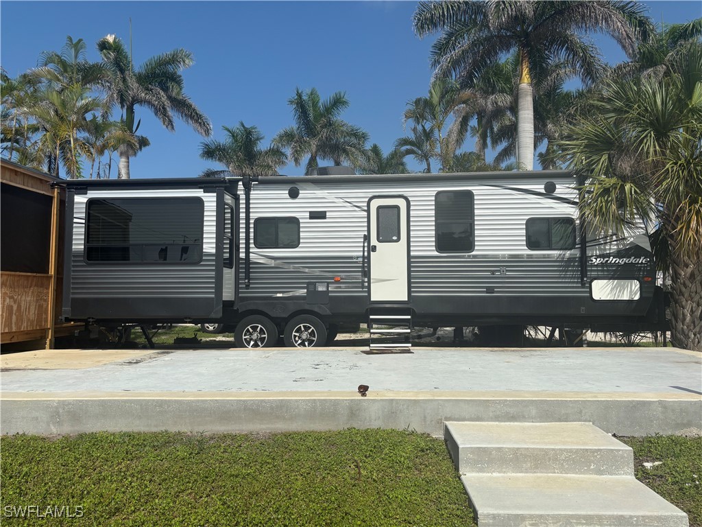 13051 Point Breeze Drive Fort Myers FL 33908 225054407 image2