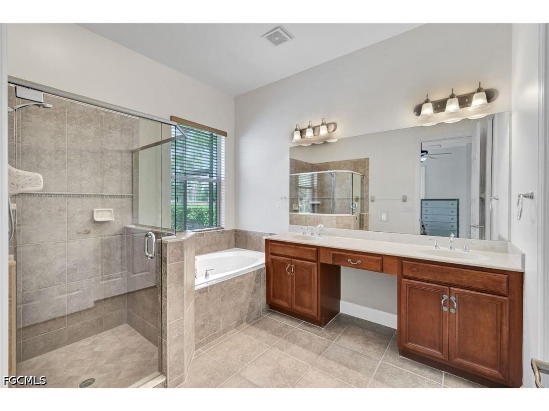 13055 Simsbury Terrace Fort Myers FL 33913 2026021449 image32