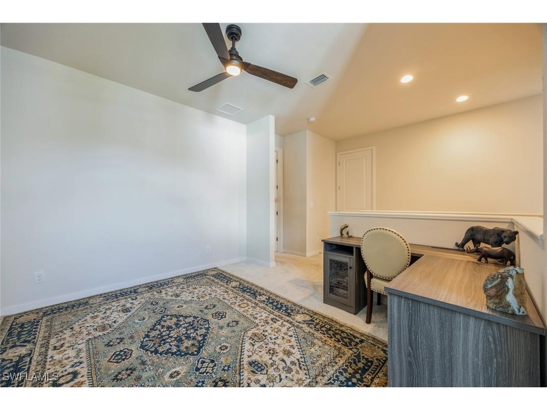 13057 Pembroke Drive Naples FL 34105 225075043 image16