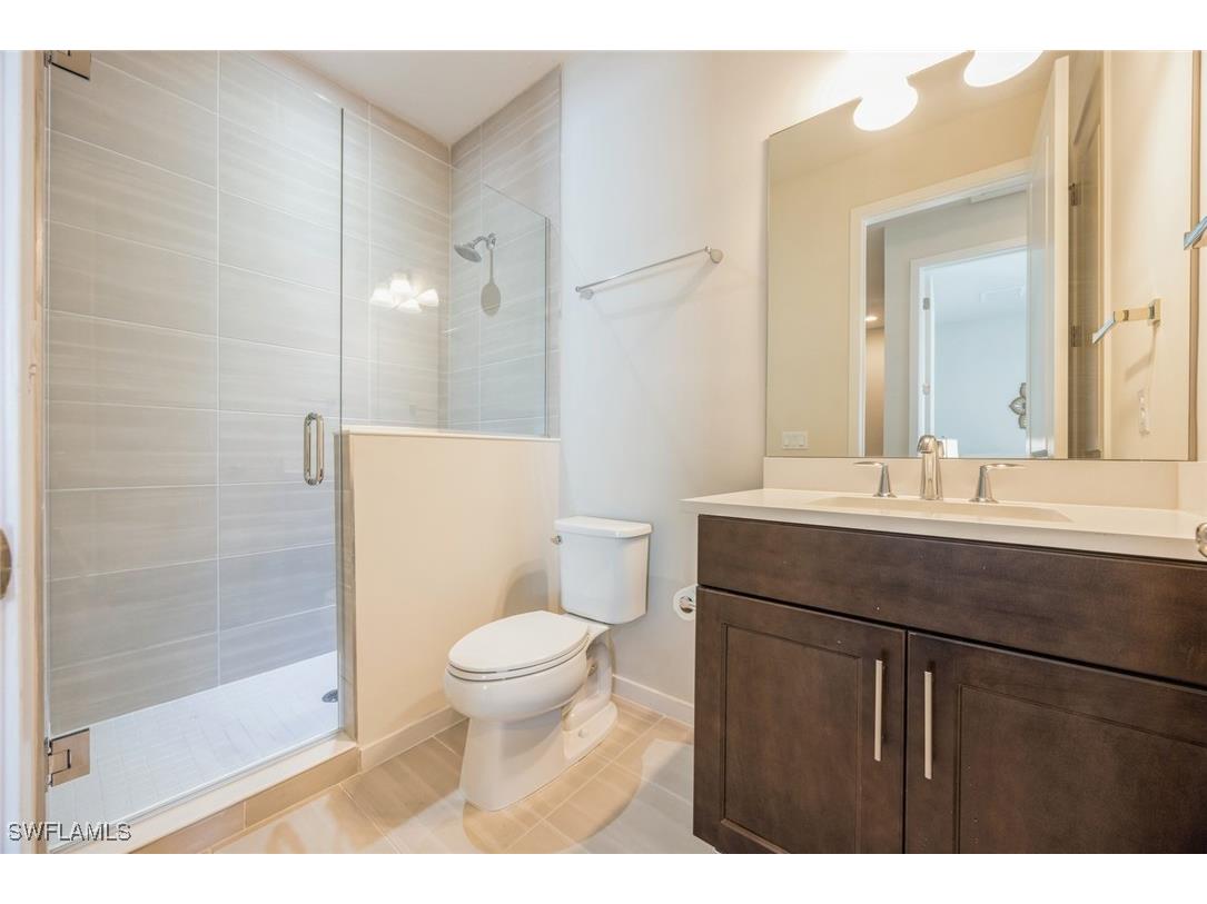 13057 Pembroke Drive Naples FL 34105 225075043 image20