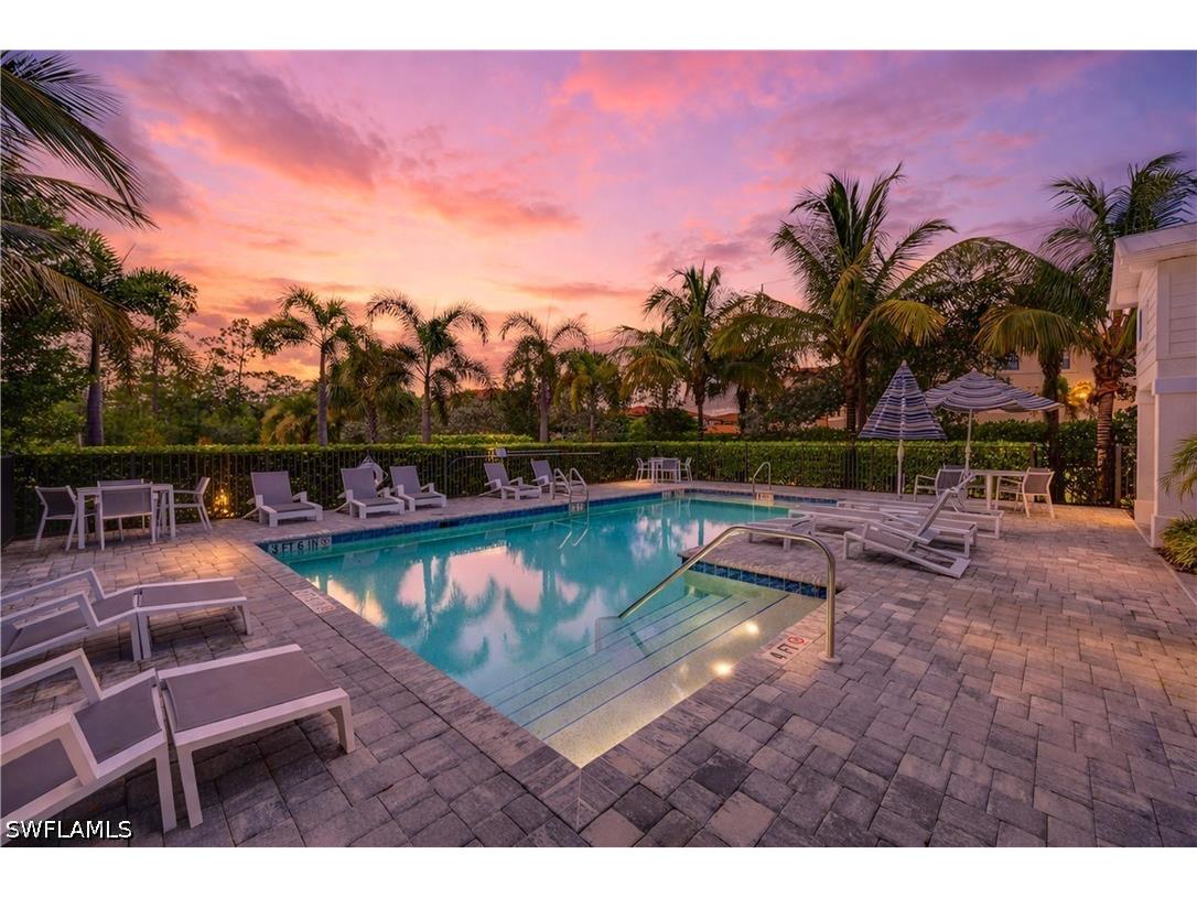 13058 Pembroke Drive Naples FL 34105 226012882 image1