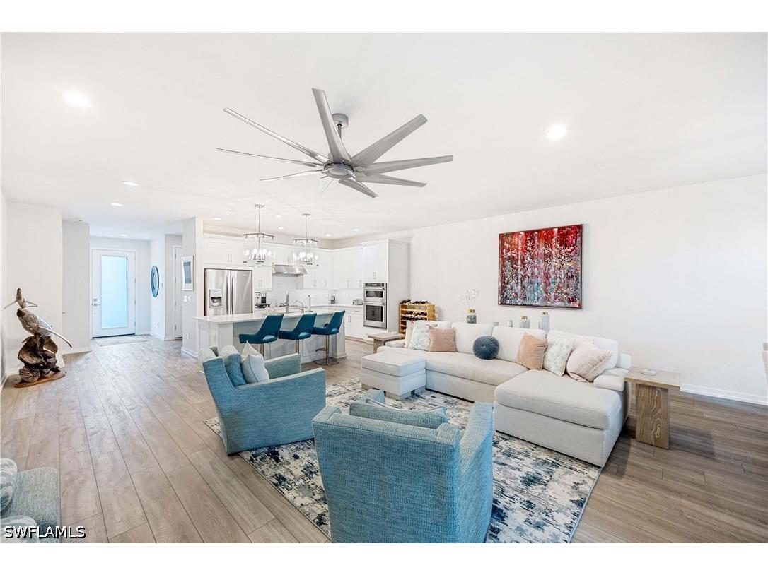 13058 Pembroke Drive Naples FL 34105 226012882 image10