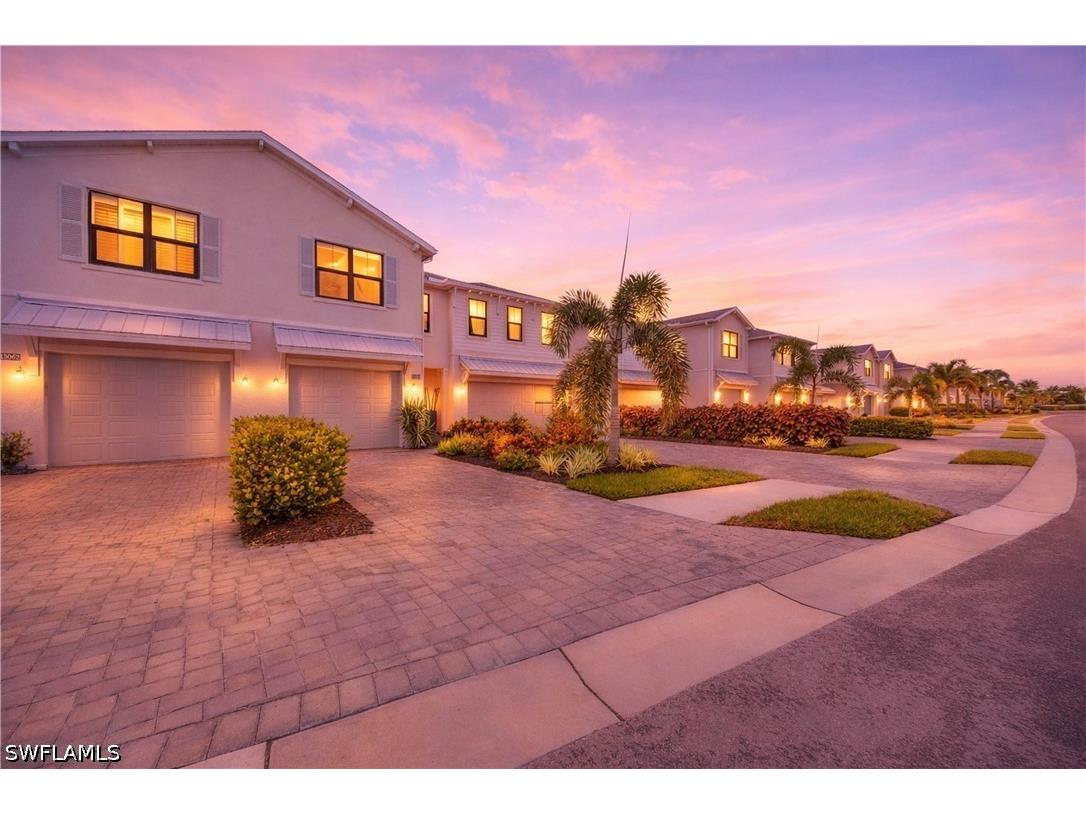 13058 Pembroke Drive Naples FL 34105 226012882 image2