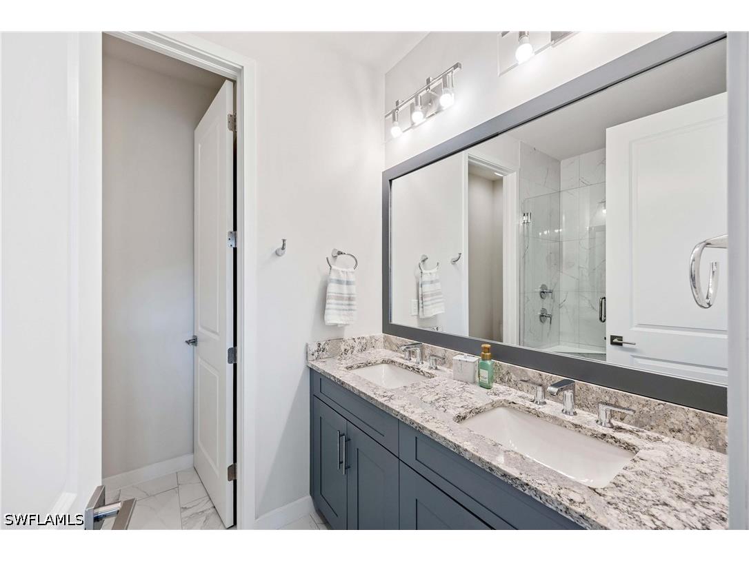 13058 Pembroke Drive Naples FL 34105 226012882 image24