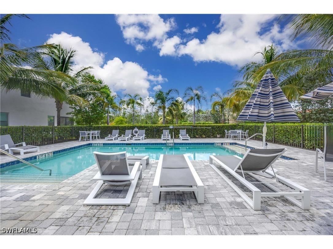 13058 Pembroke Drive Naples FL 34105 226012882 image33