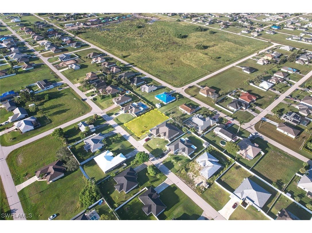 1306 NE 4th Place Cape Coral FL 33909 223068633 image1