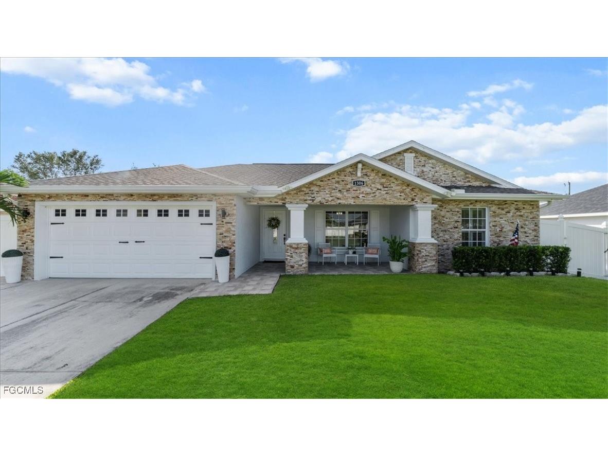 1306 NE 6th Place Cape Coral FL 33909 2025015675 image1
