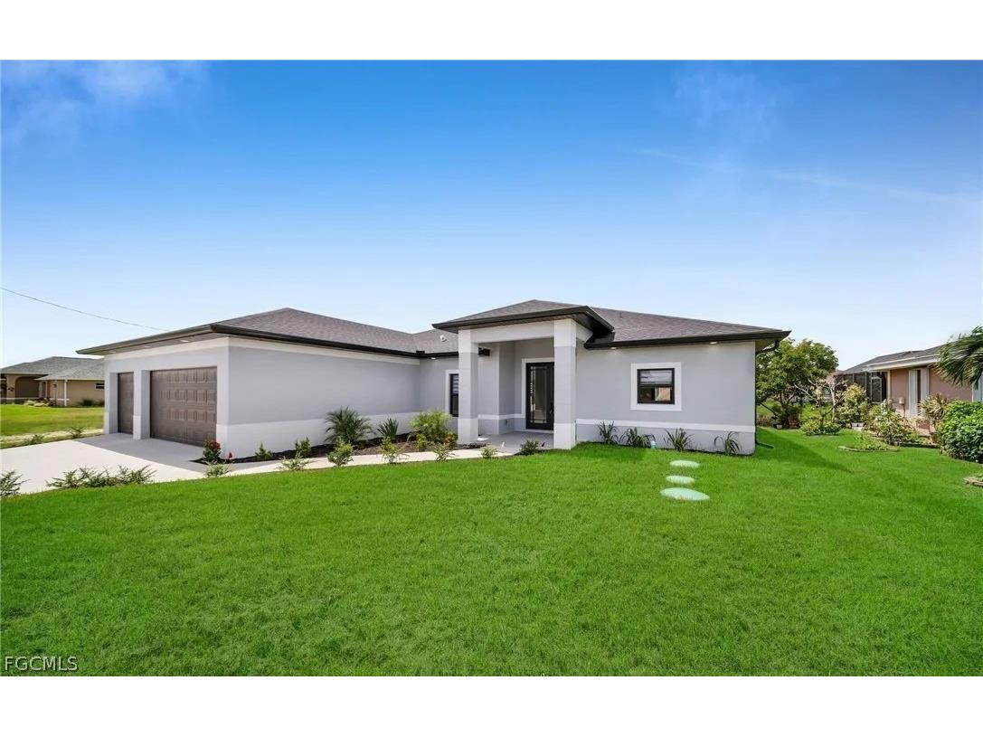 1306 NE 9th Avenue Cape Coral FL 33909 2026008565 image1