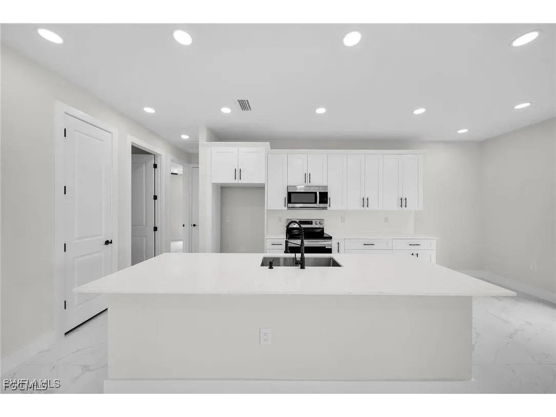 1306 NE 9th Avenue Cape Coral FL 33909 2026008565 image9