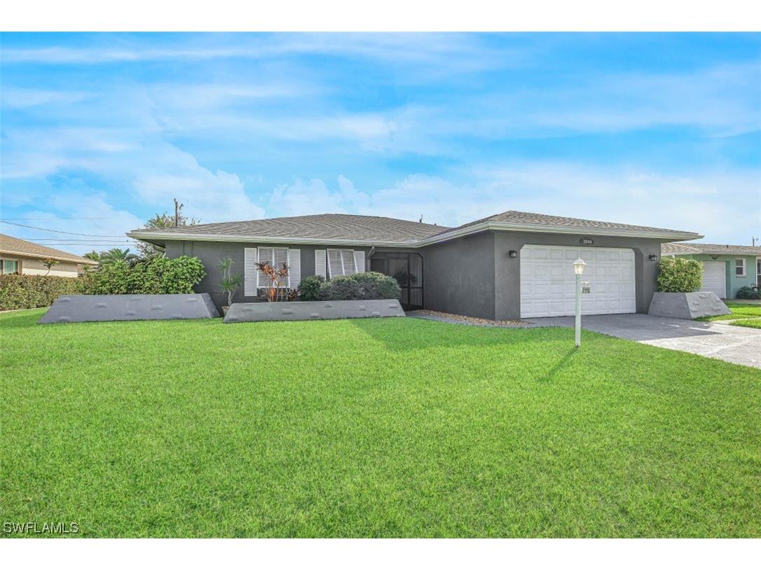 1306 SE 34th Terrace Cape Coral FL 33904 223015049 image1