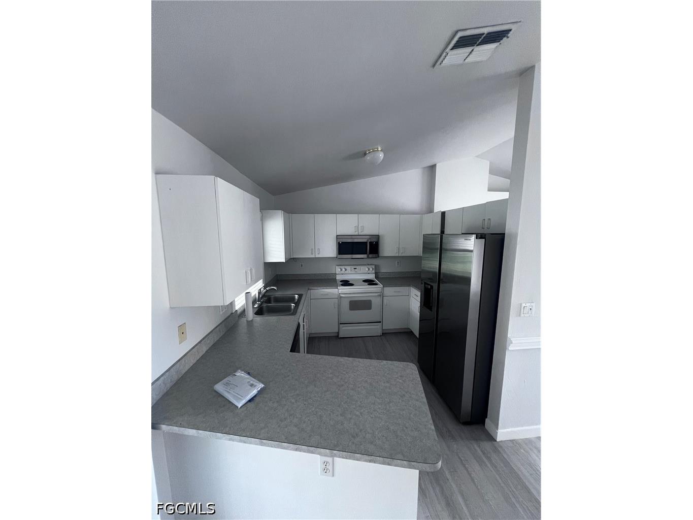 1306 SW 11th Street Cape Coral FL 33991 2026020156 image3
