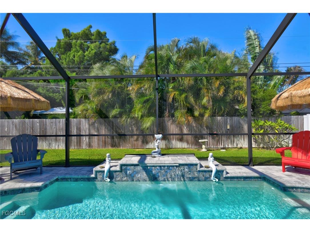 1306 SW 4th Place Cape Coral FL 33991 2025015204 image32