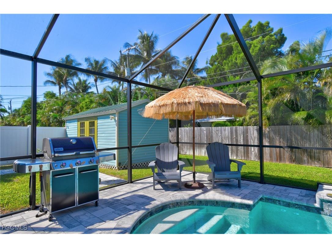 1306 SW 4th Place Cape Coral FL 33991 2025015204 image40