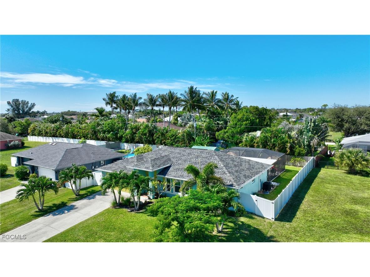 1306 SW 4th Place Cape Coral FL 33991 2025015204 image8