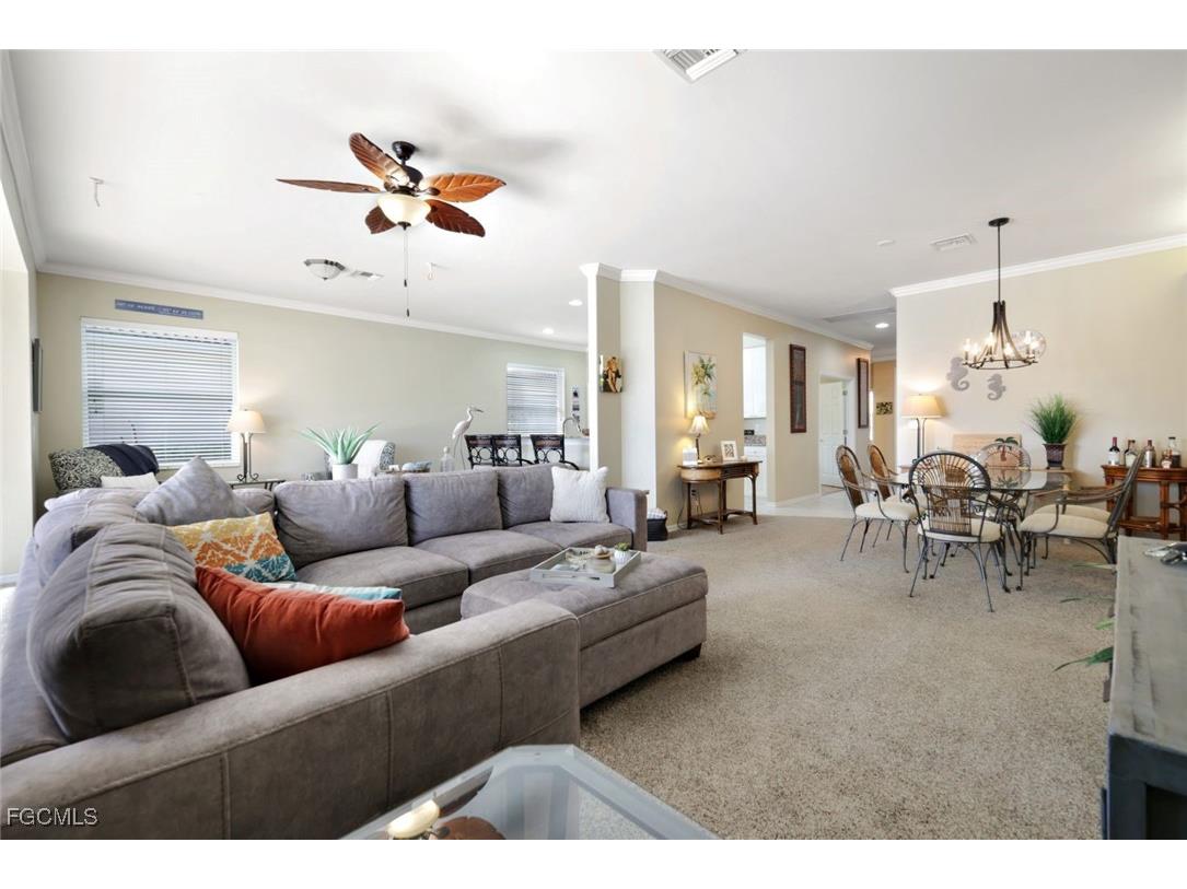 13060 Lake Meadow Drive Fort Myers FL 33913 2025026071 image8