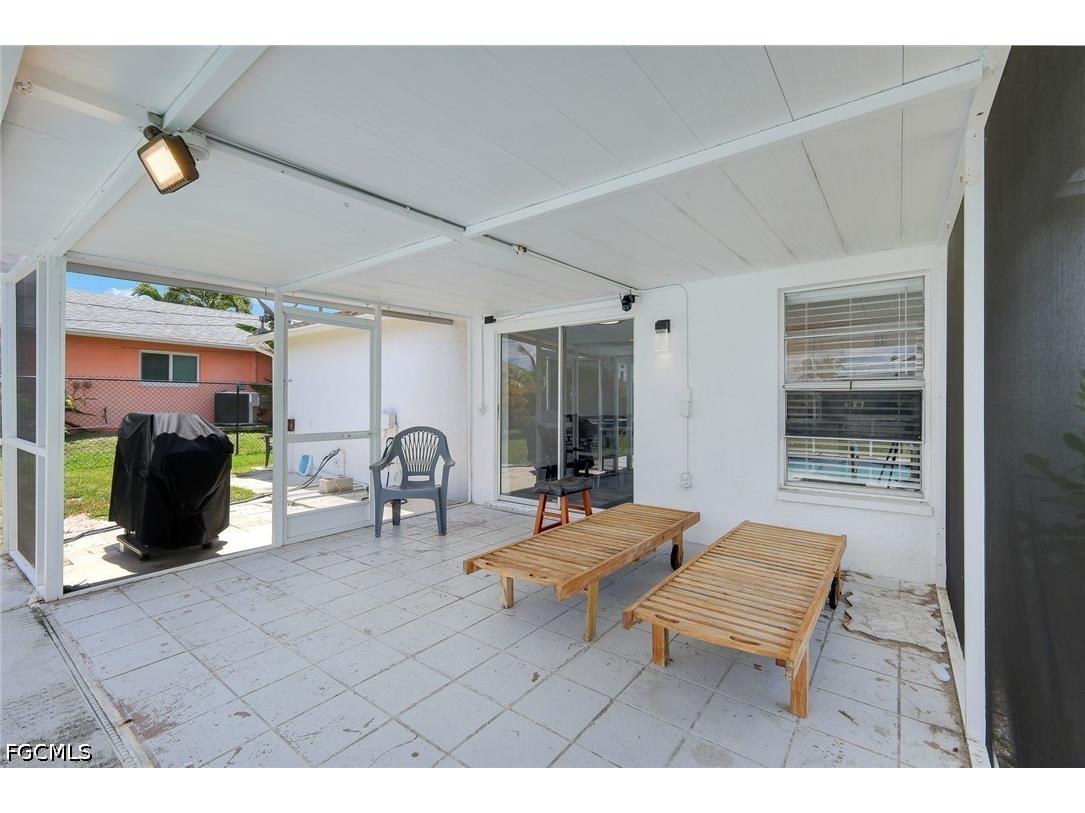 1307 SW 43rd Lane Cape Coral FL 33914 2026022758 image18