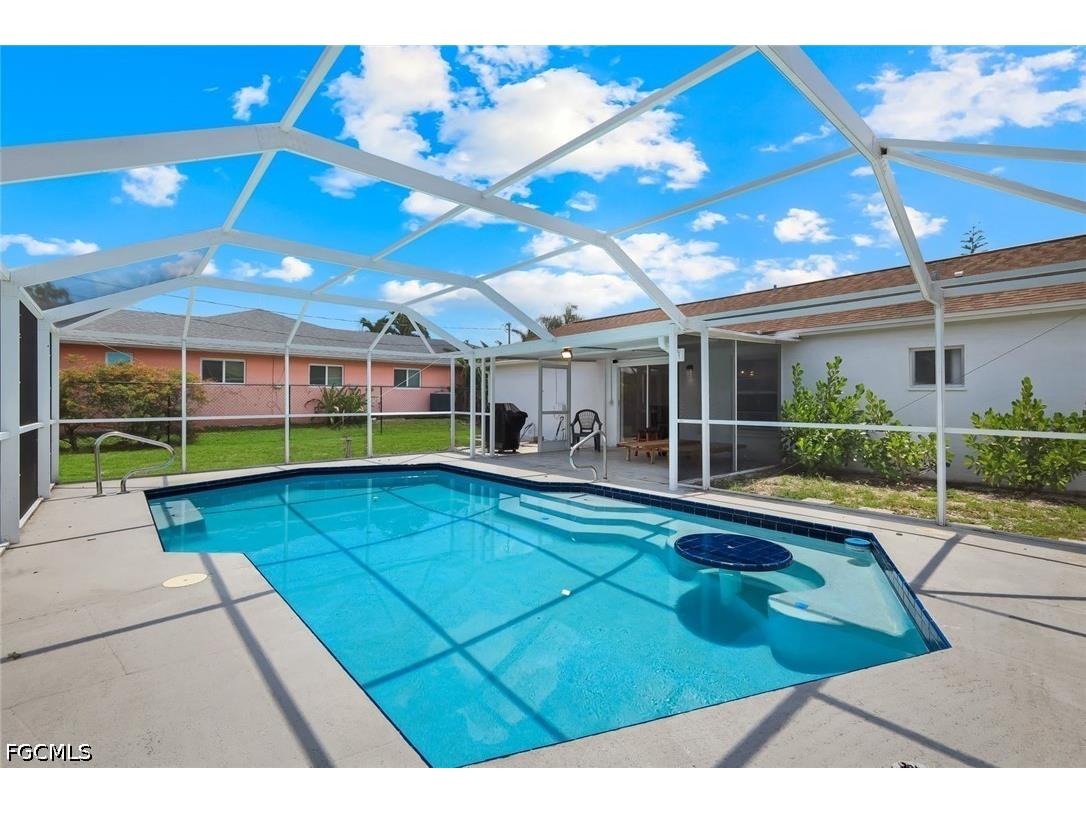 1307 SW 43rd Lane Cape Coral FL 33914 2026022758 image21