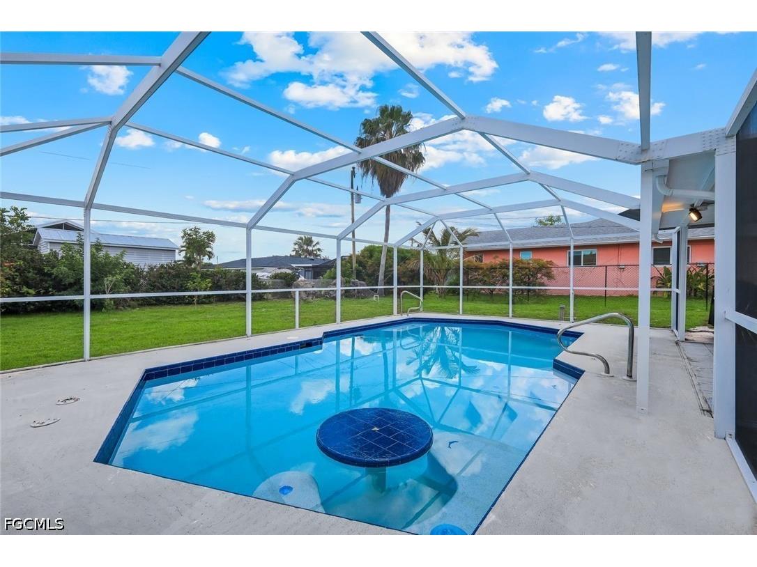 1307 SW 43rd Lane Cape Coral FL 33914 2026022758 image22