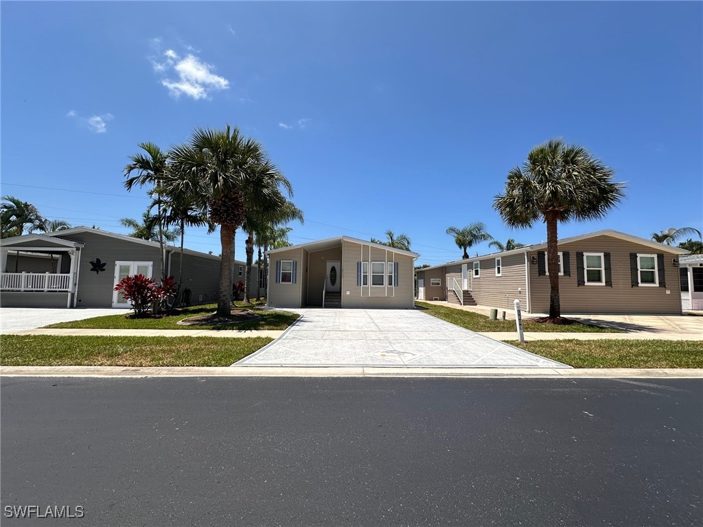 1307 Silver Lakes Boulevard Naples FL 34114 225053162 image7