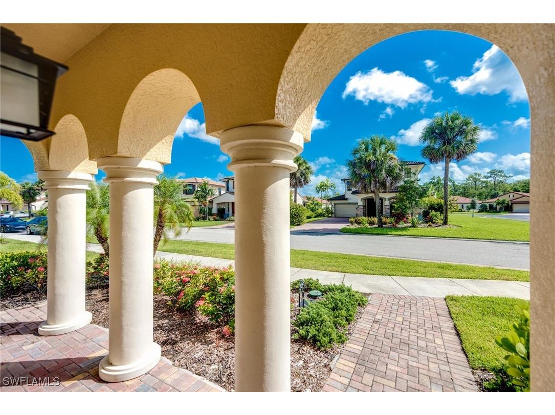 1308 Kendari Terrace Naples FL 34113 225084316 image20