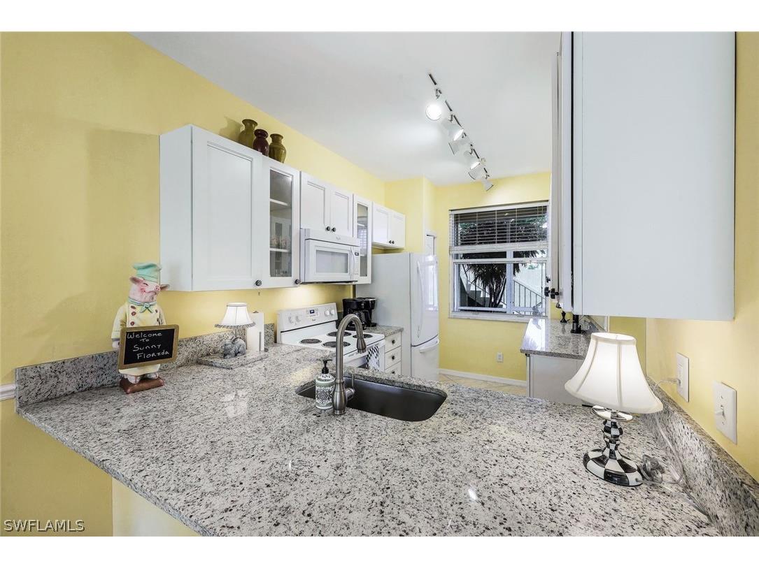 1308 Mainsail Drive #912 Naples FL 34114 224025483 image1