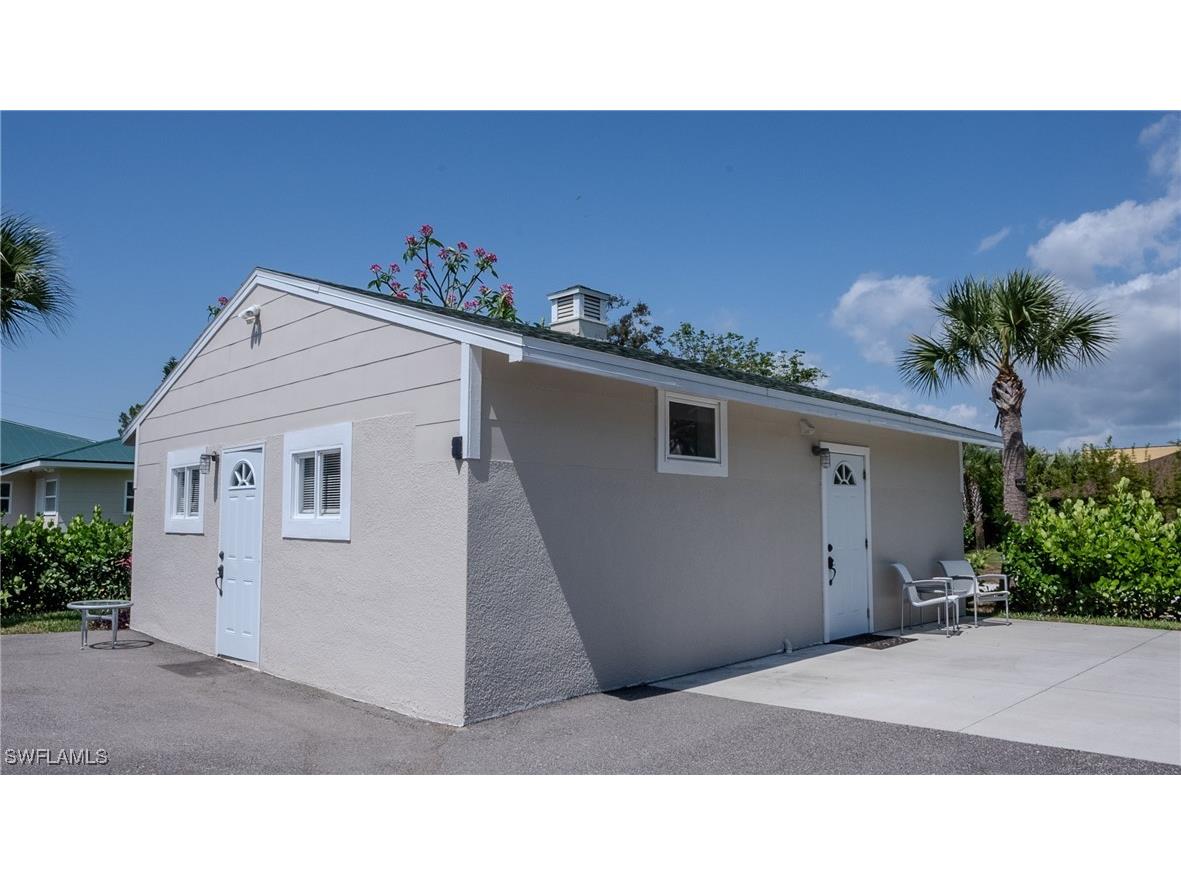 1308 Rosemary Lane Naples FL 34103 225084746 image16