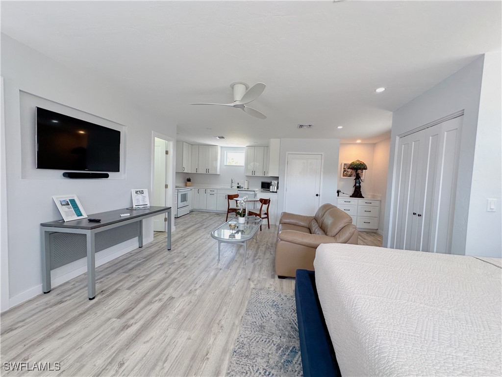 1308 Rosemary Lane Naples FL 34103 225084746 image18