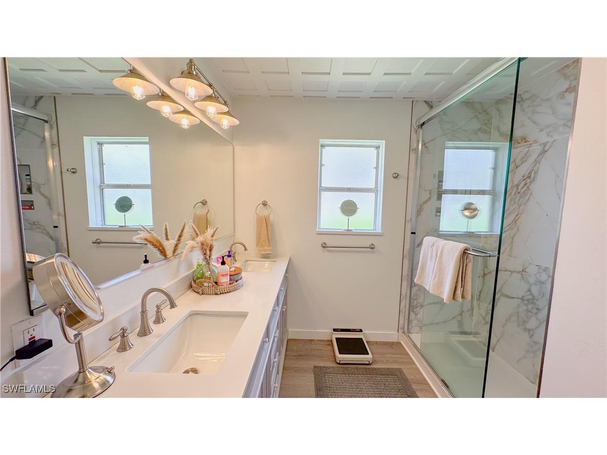 1308 Rosemary Lane Naples FL 34103 225084746 image7