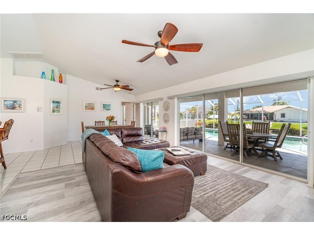 1308 SE 21st Terrace Cape Coral FL 33990 2026017833 image7