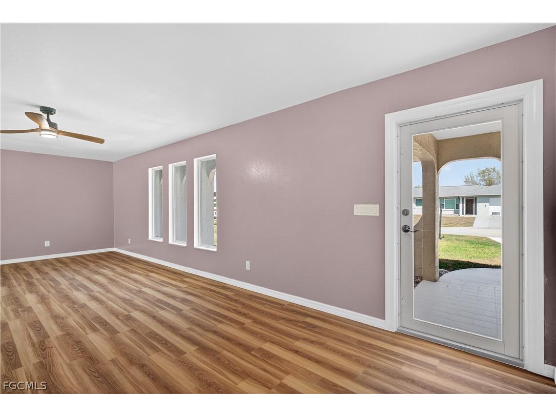 1308 SE 33rd Street Cape Coral FL 33904 2026009043 image2