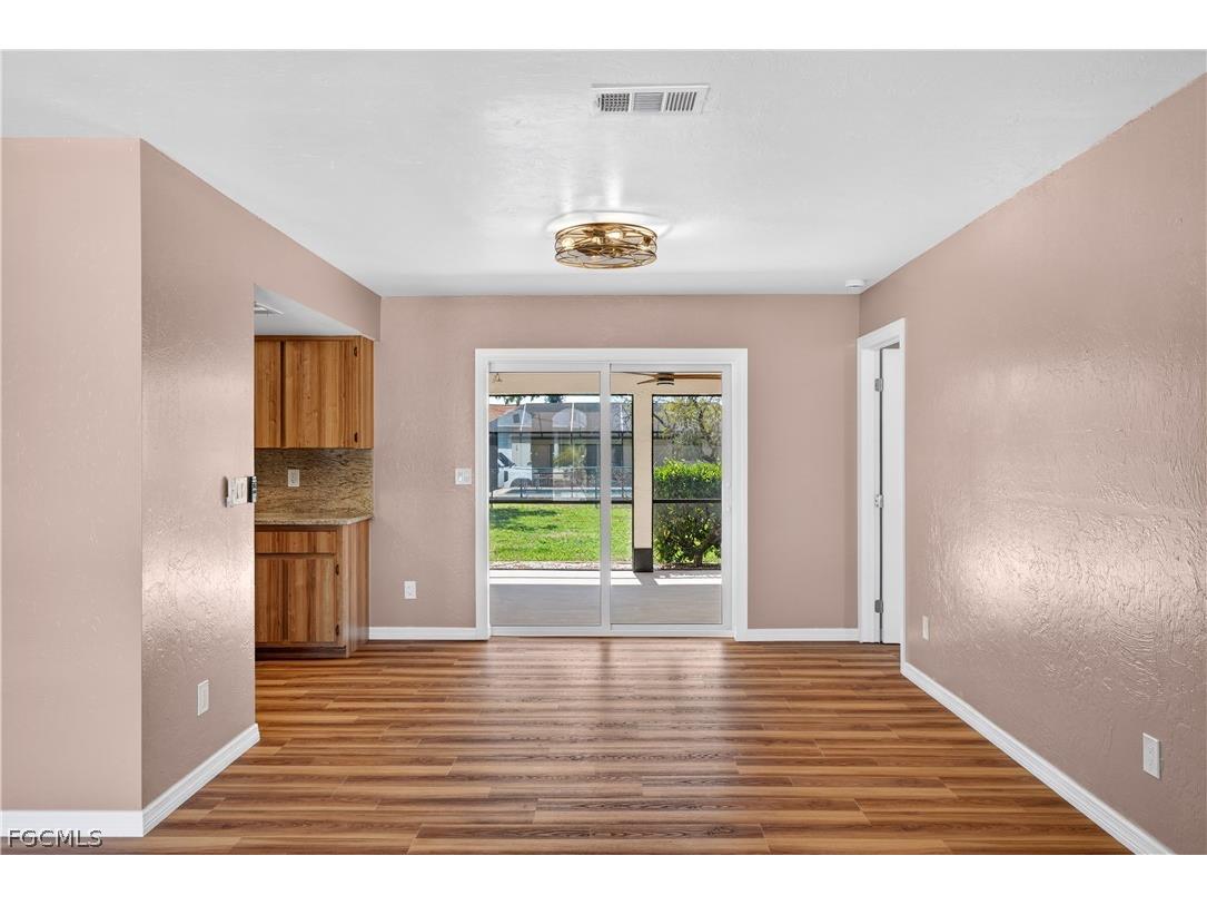 1308 SE 33rd Street Cape Coral FL 33904 2026009043 image5