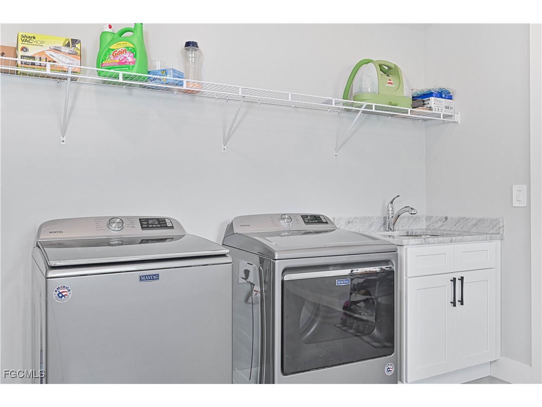 1308 SW 4th Lane Cape Coral FL 33991 2025020886 image29