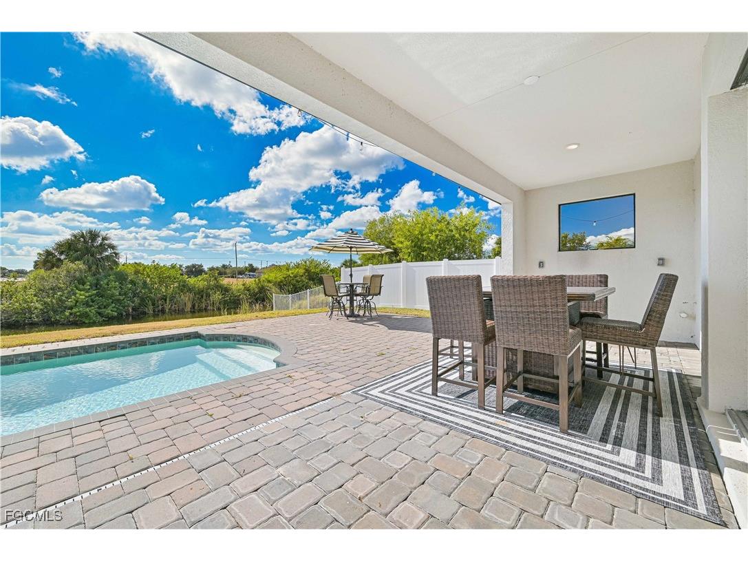 1308 SW 4th Lane Cape Coral FL 33991 2025020886 image34