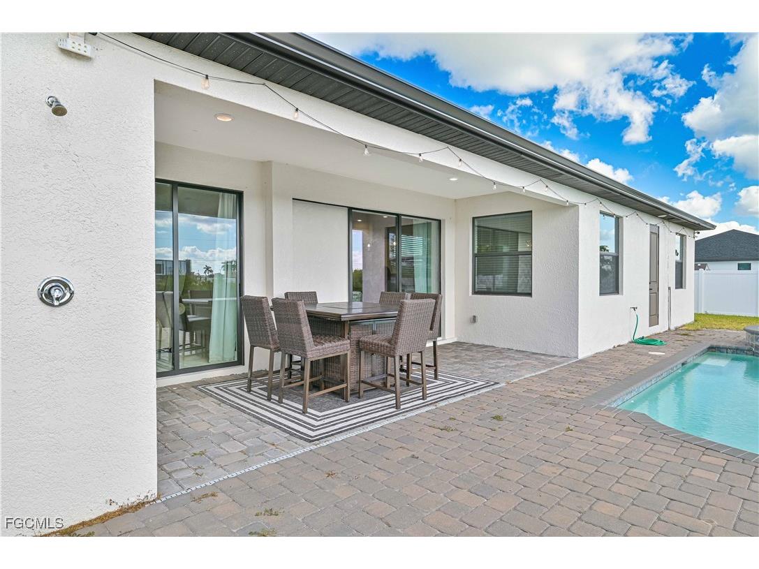 1308 SW 4th Lane Cape Coral FL 33991 2025020886 image39