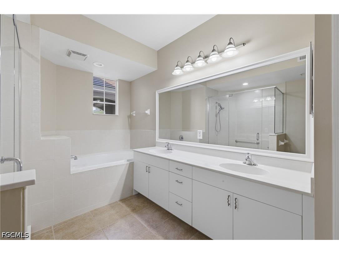 13081 Pebblebrook Point Circle #102 Fort Myers FL 33905 2026005345 image29