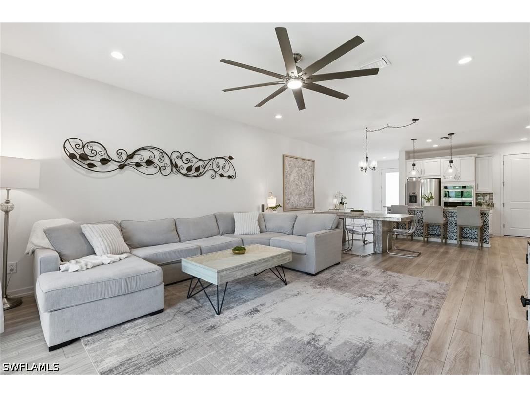 13081 Pembroke Drive Naples FL 34105 226026265 image12
